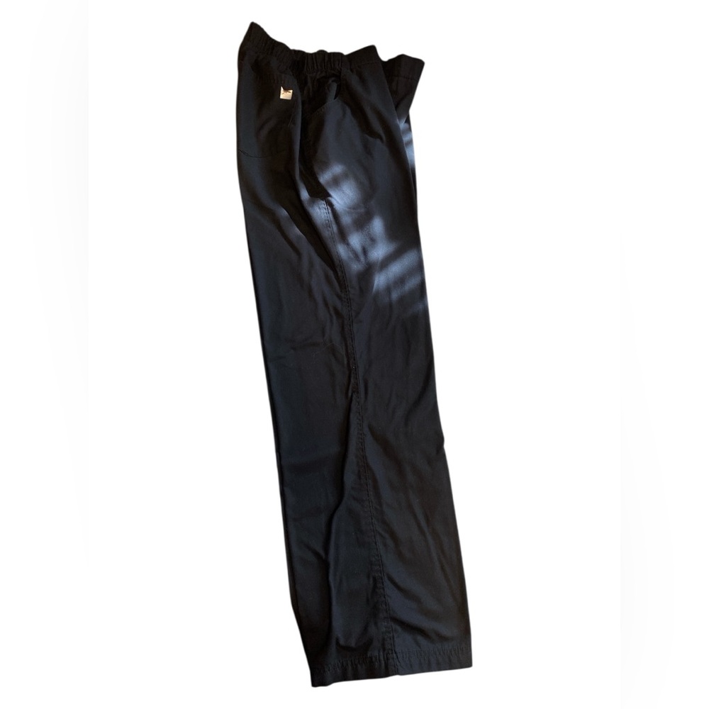 Uniform Advantage Women’s Black Scrub Pants five pockets, medium straight hem